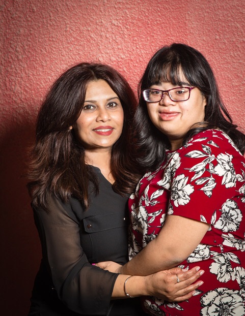 founder of fame rosy and her daughter