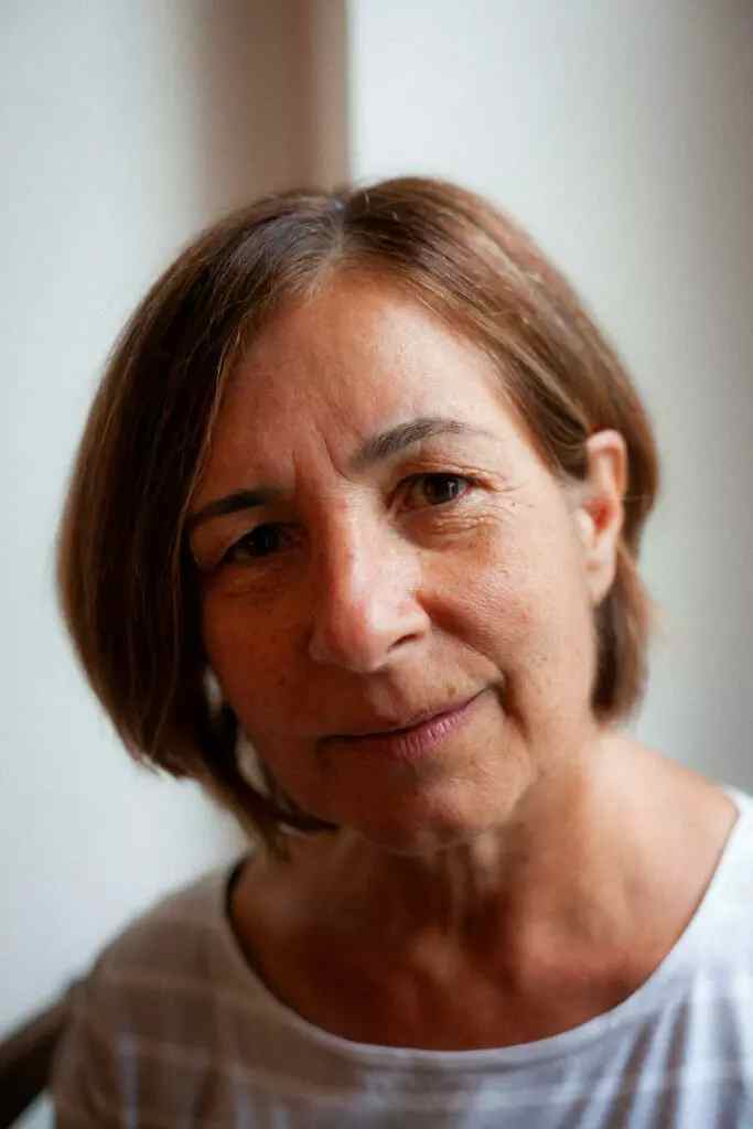 Use your strengths to help others says self-development author Gill Hasson