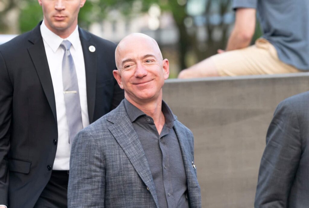 Jeff Bezos donate to help fight climate change