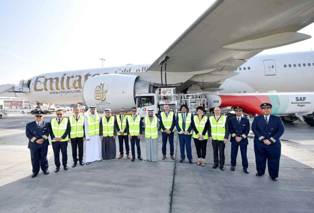 emirates airlines plane team