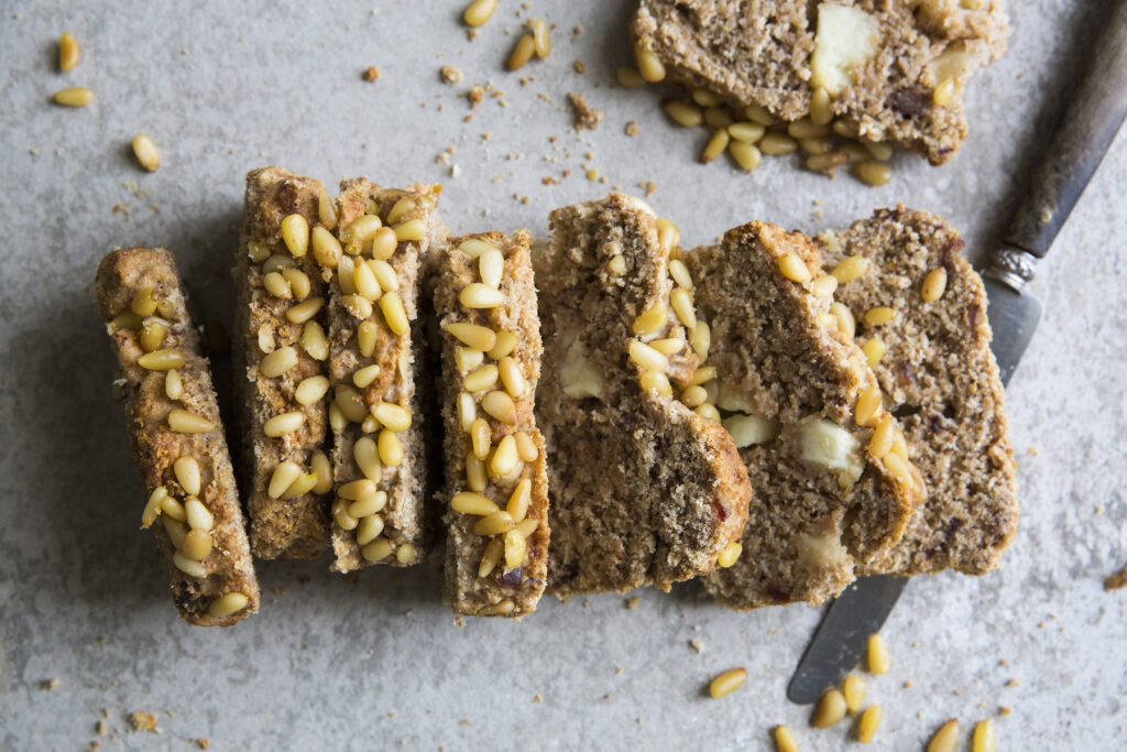 Apple, Olive oil and pine nut loaf for Valentine's day menu 