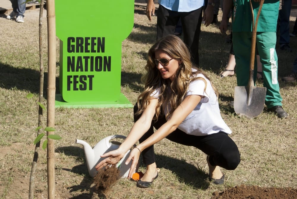 supermodel Gisele Bundchen campaigning for the environment 