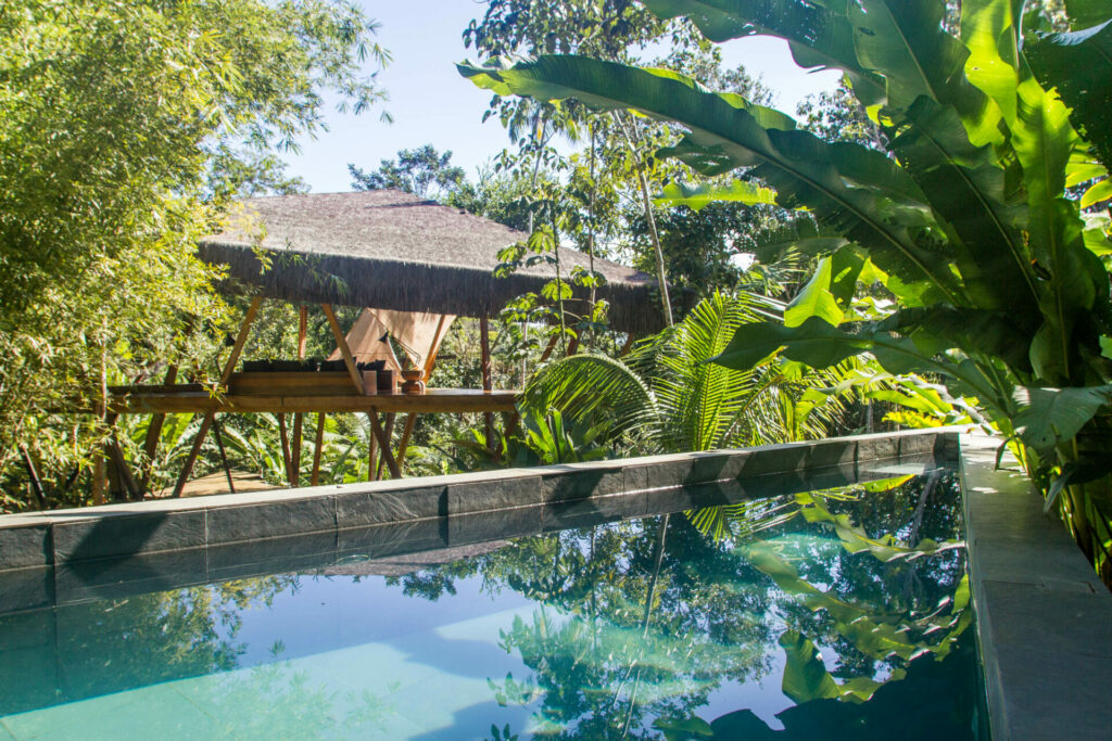 jungle treehouse is one of sustainable properties to rent for holiday 