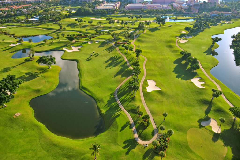 overhead view of florida golf course