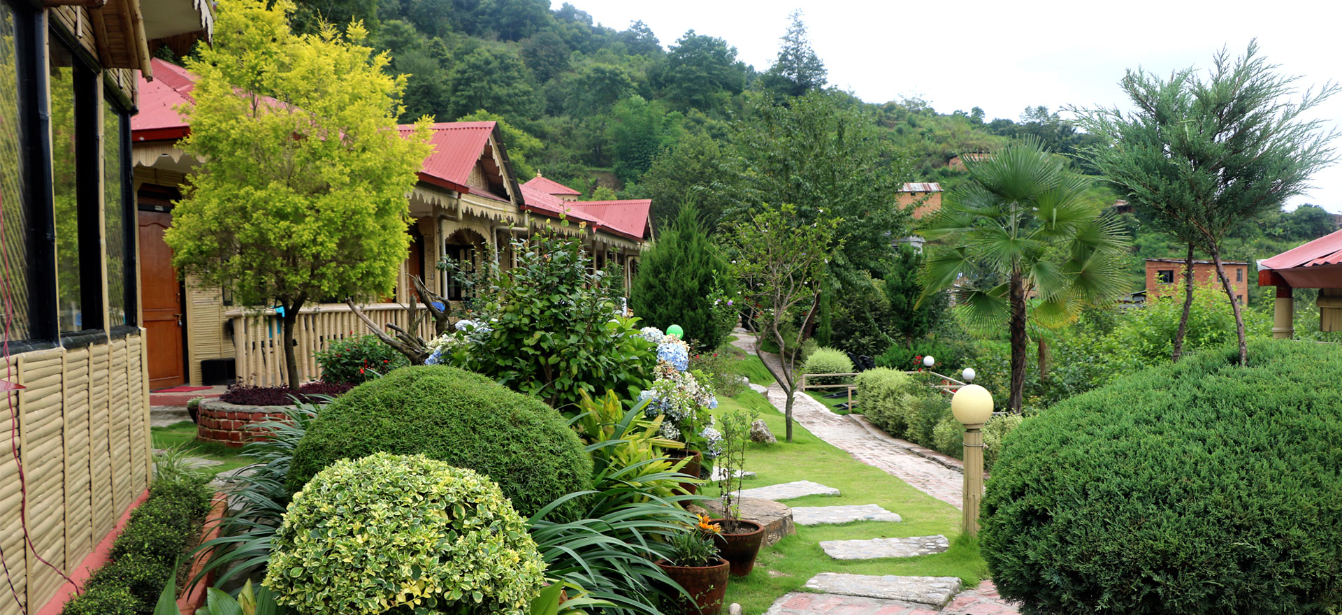 Visual Reference: 4 Silent Retreats To Unplug Unwind And Unlock Serenity