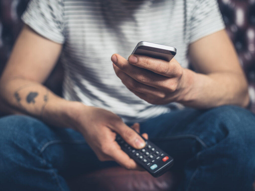 76 per cent of UK men turn to the screen to relax